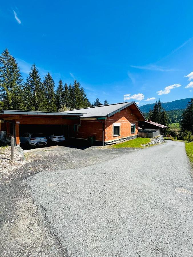 Reizender Bungalow - Mit 120Qm - In Ruhiger Lage Hermagor-Pressegger See Luaran gambar