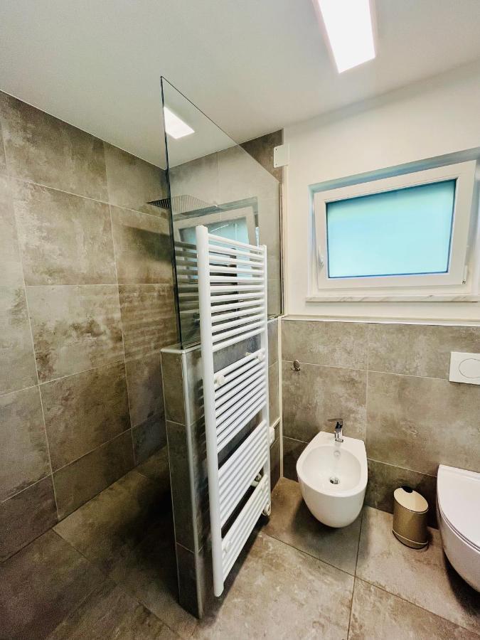 Reizender Bungalow - Mit 120Qm - In Ruhiger Lage Hermagor-Pressegger See Luaran gambar